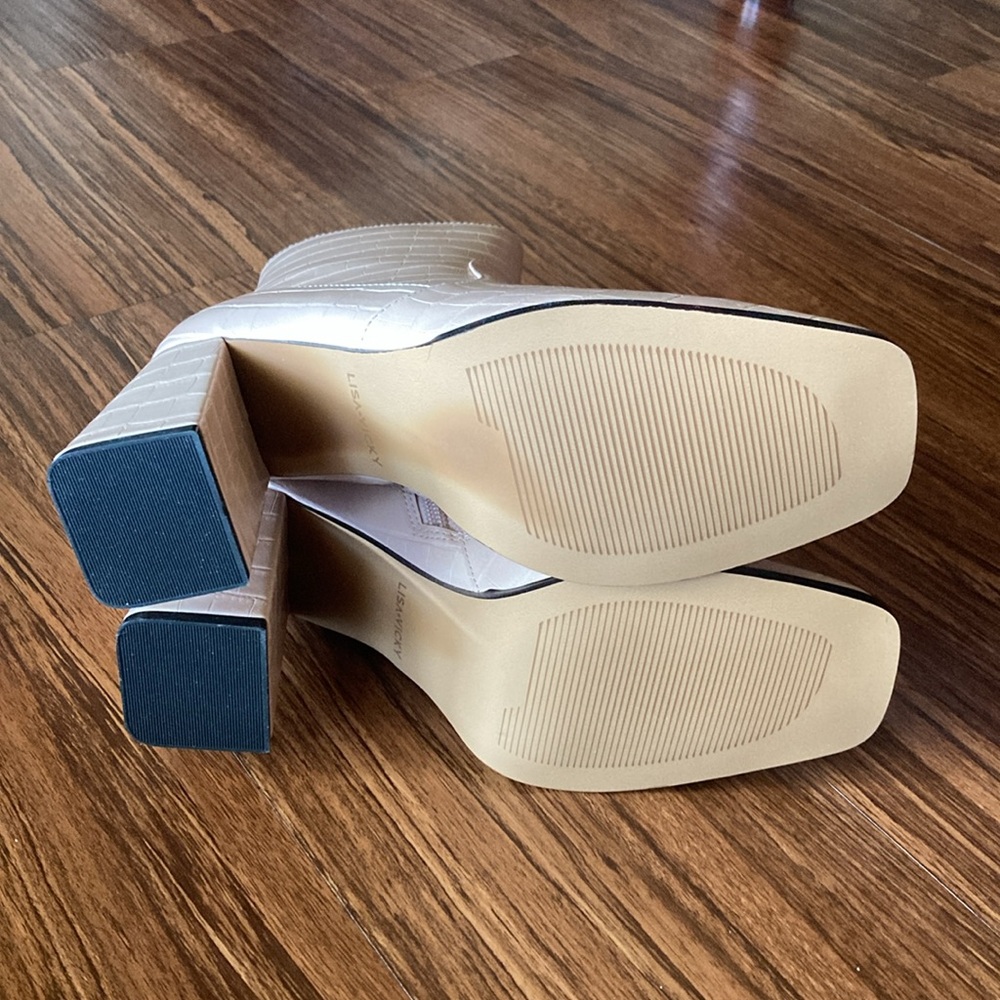 Lisa Vicky Elegant Beige Ankle Boots womens size 6.5 - Picture 7 of 8